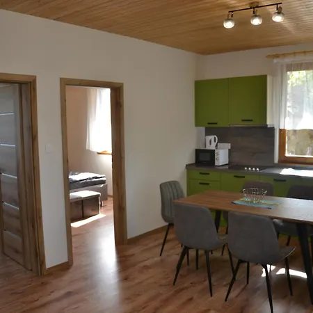 Fuerjes Apartmanhazak *