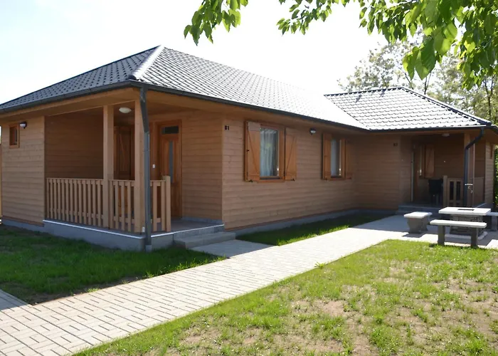 Fuerjes Apartmanhazak Lägenhet